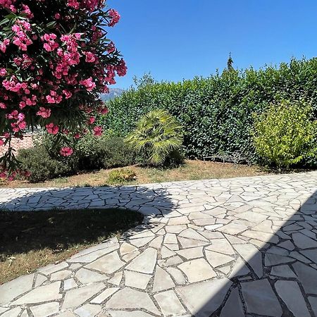 Rez De Jardin, Entre Mer Et Montagne Levens Exteriér fotografie
